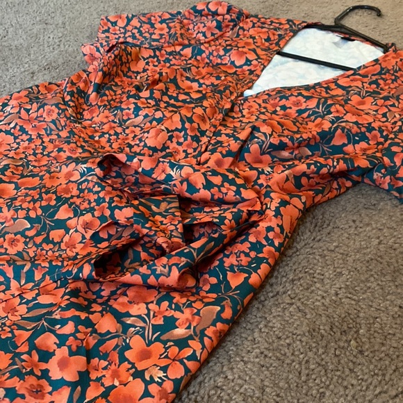 Sun Dress - Picture 3 of 3